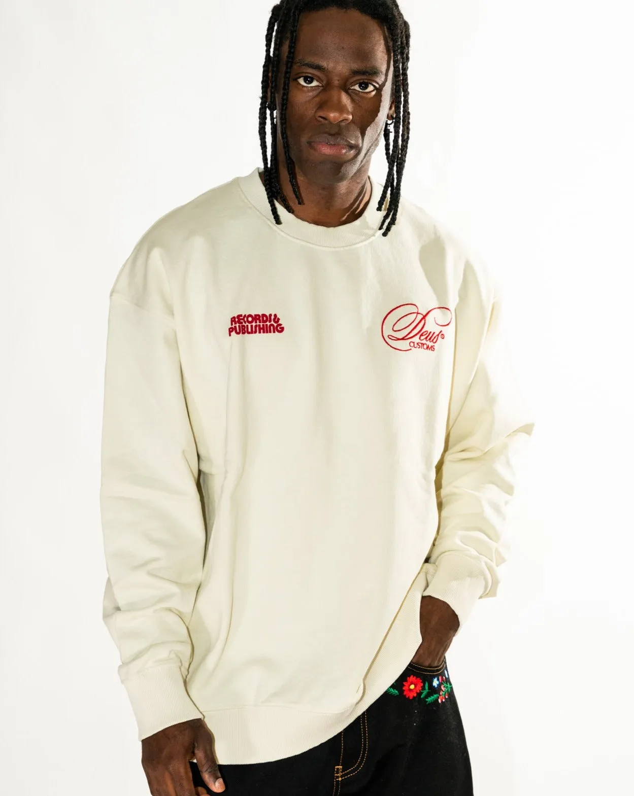 FELPA CAUTION CREW DIRTY WHITE