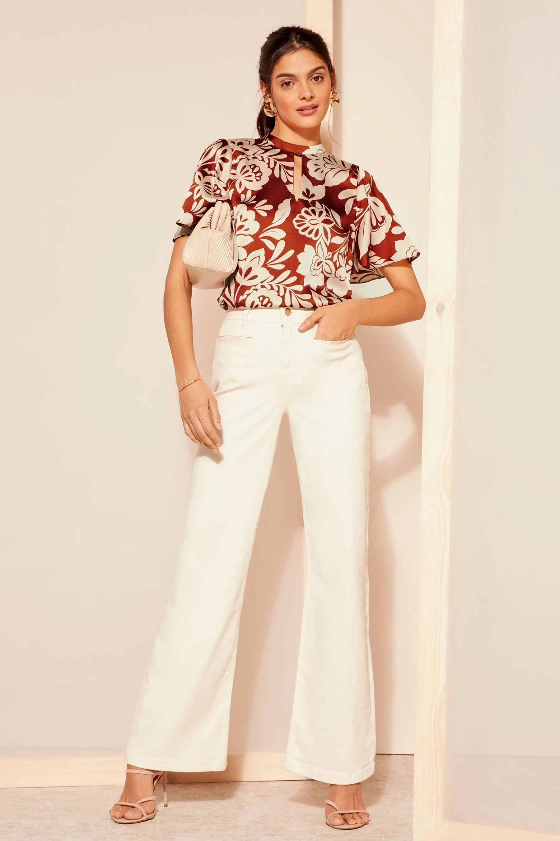Friends Like These - Blusa stampata con maniche svasate e goccia    