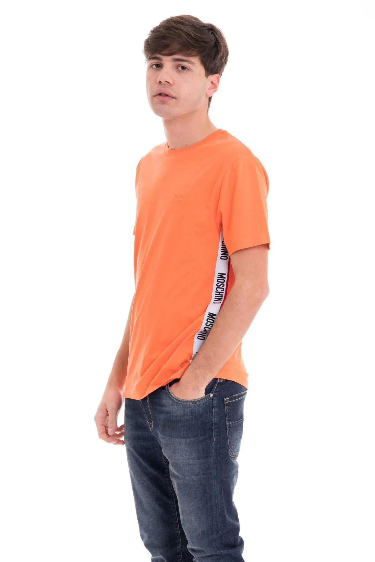 Moschino  ---------    ------------ t-shirt m t-shirt